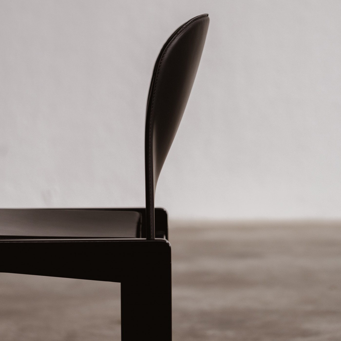 Afra & Tobia Scarpa "121" Dining Chairs for Cassina, Total black, 1965, Set of 8, 1960s