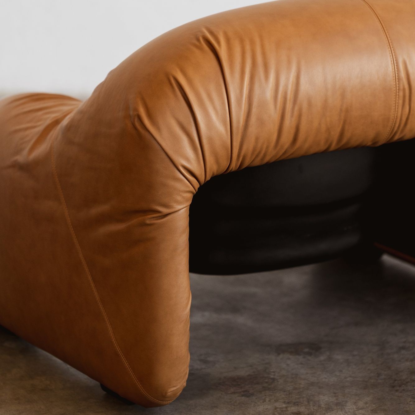 Afra & Tobia Scarpa “Bonanza” Armchairs for C&B Italia, Leather, 1969, Set of 2, 1969