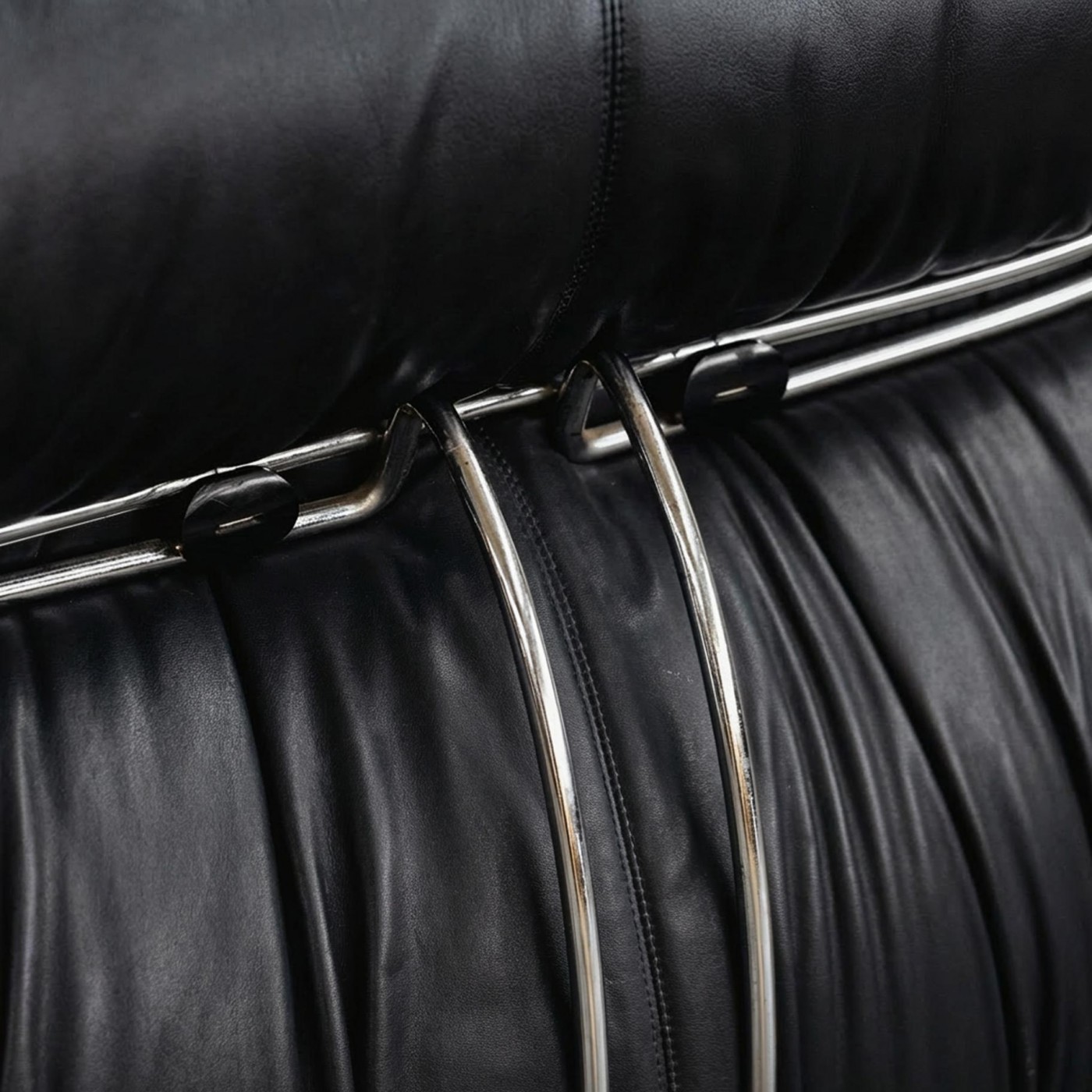 Afra & Tobia Scarpa “Soriana” Easy Chairs for Cassina, Black Leather, 1969, Set of 2, 1969