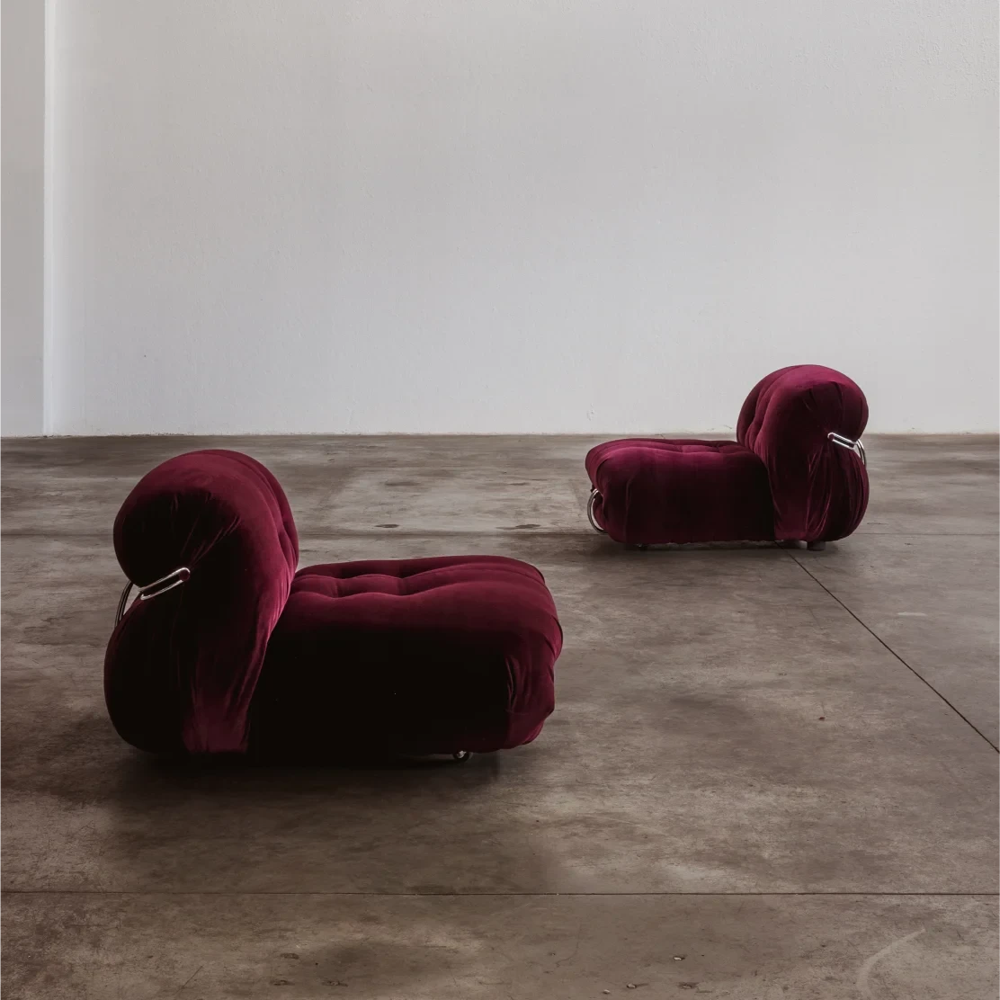 Afra & Tobia Scarpa “Soriana” Easy Chairs for Cassina, Burgundy Velvet, 1969, Set of 2, 1960s