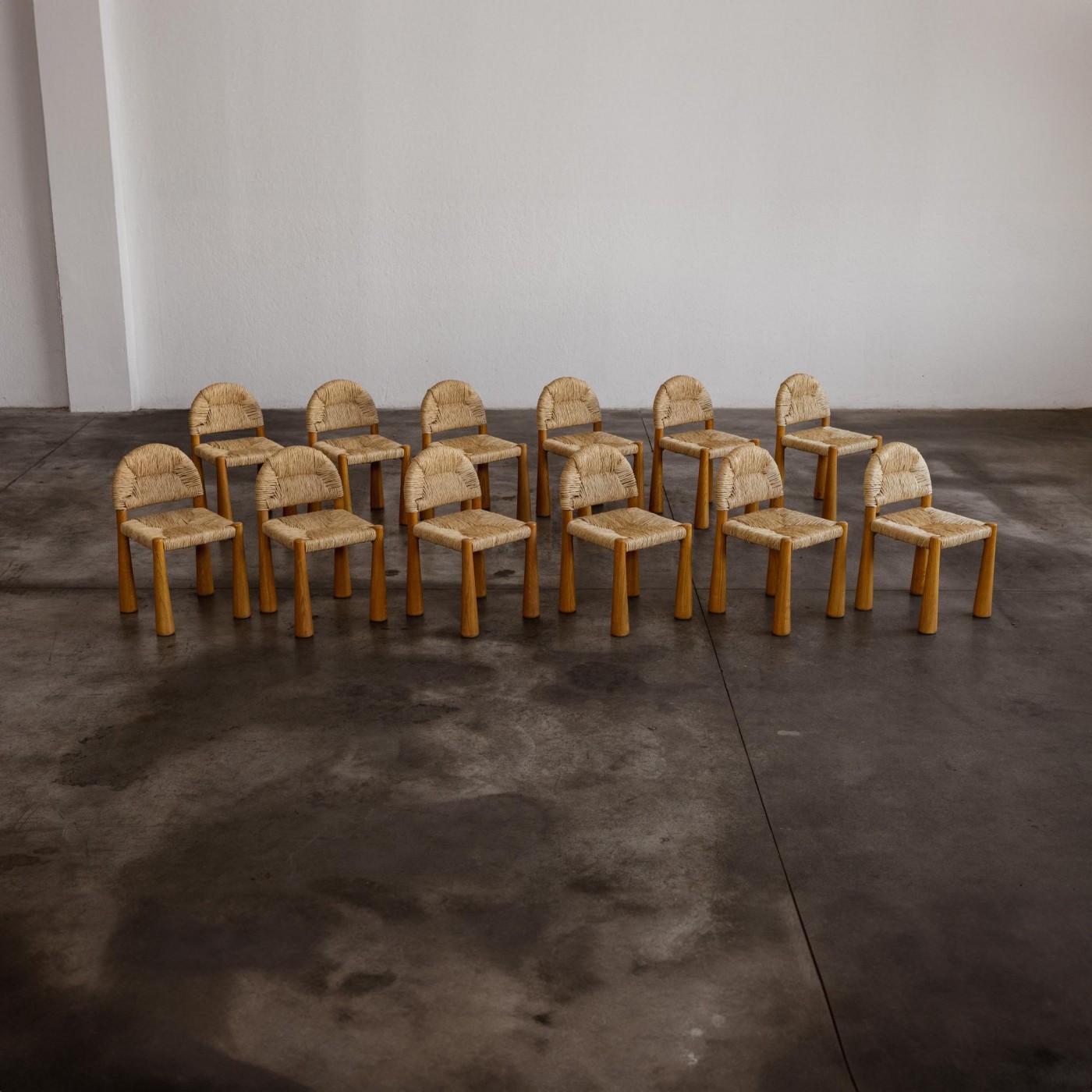 Alessandro Becchi “Toscanolla” Dining Chairs for Giovannetti, Light Brown Ashwood 1970, Set of 12, 1970