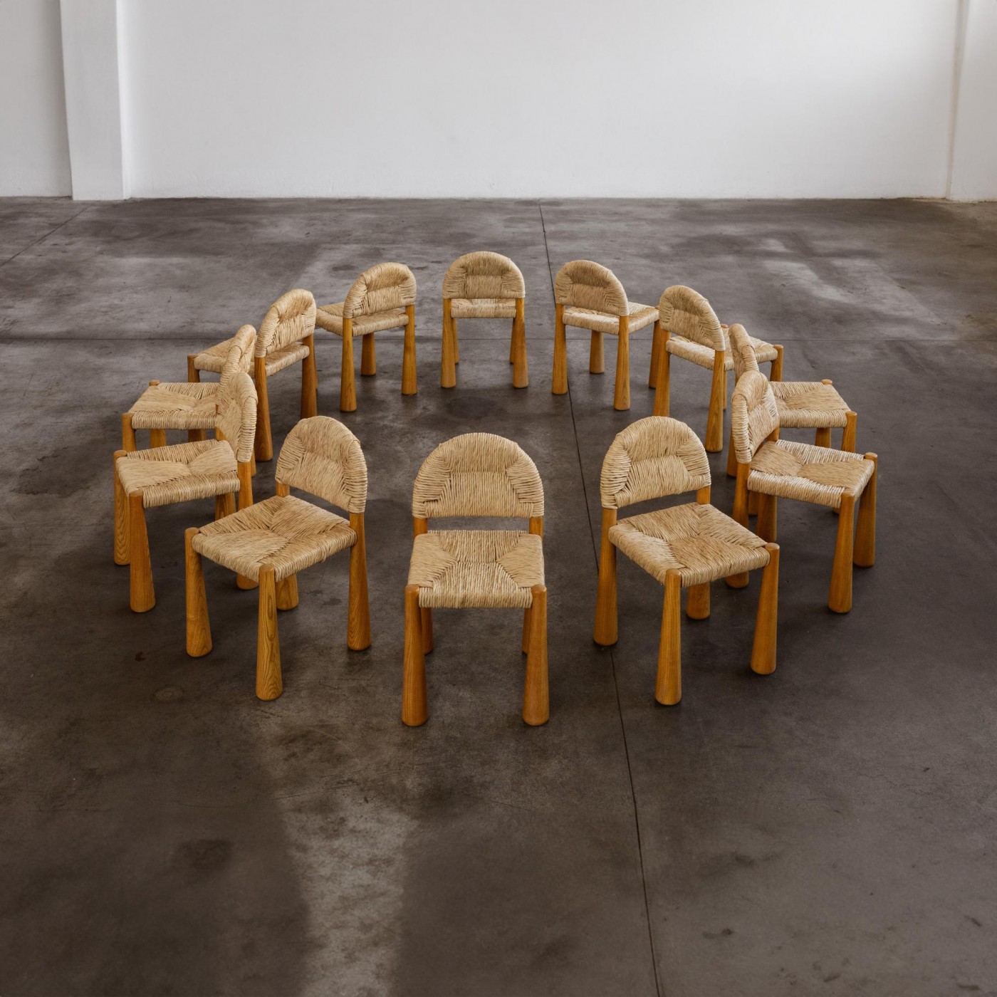 Alessandro Becchi “Toscanolla” Dining Chairs for Giovannetti, Light Brown Ashwood 1970, Set of 12, 1970