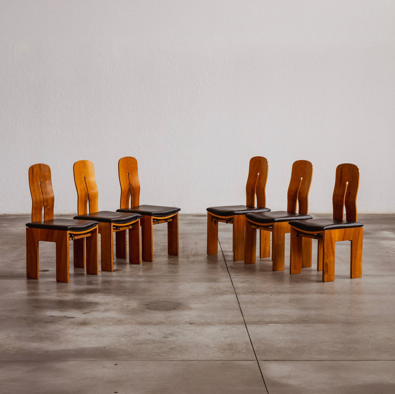 Carlo Scarpa 1934 "765" Dining Chairs for Bernini, Black Leather, 1934, 1934