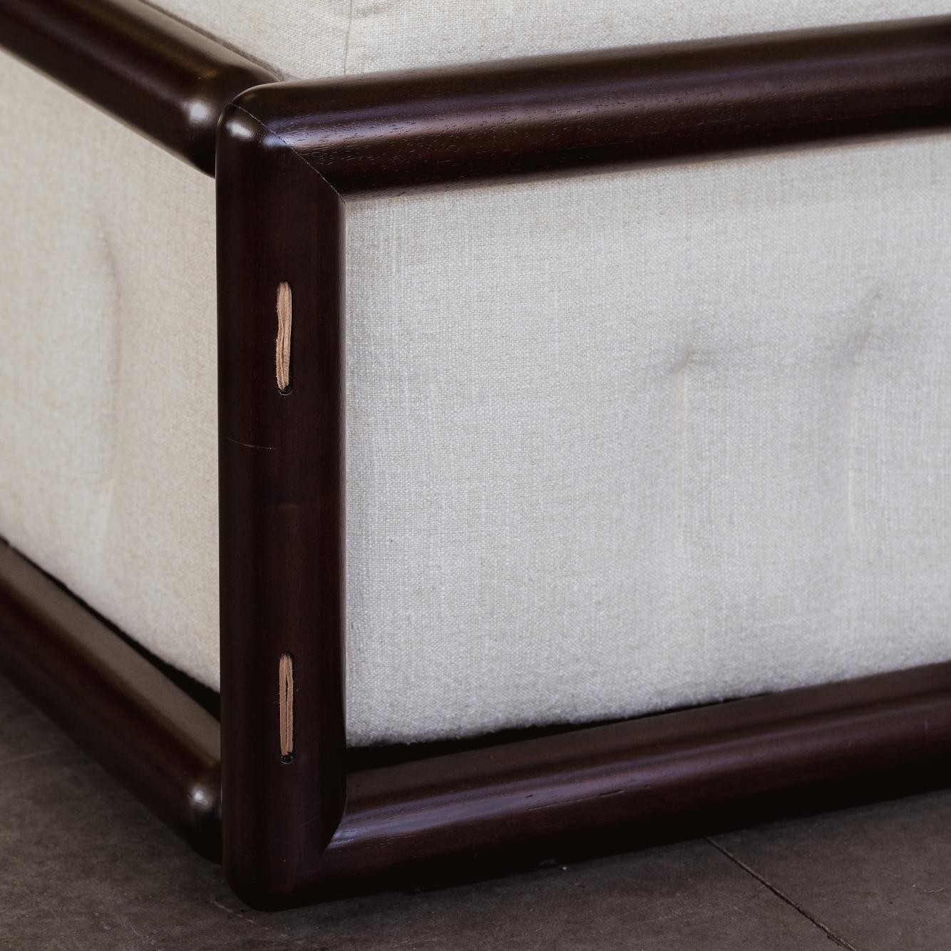 Carlo Scarpa “Cornaro” Three-seater Sofa for Gavina, Ivory Linen, 1973, 1973