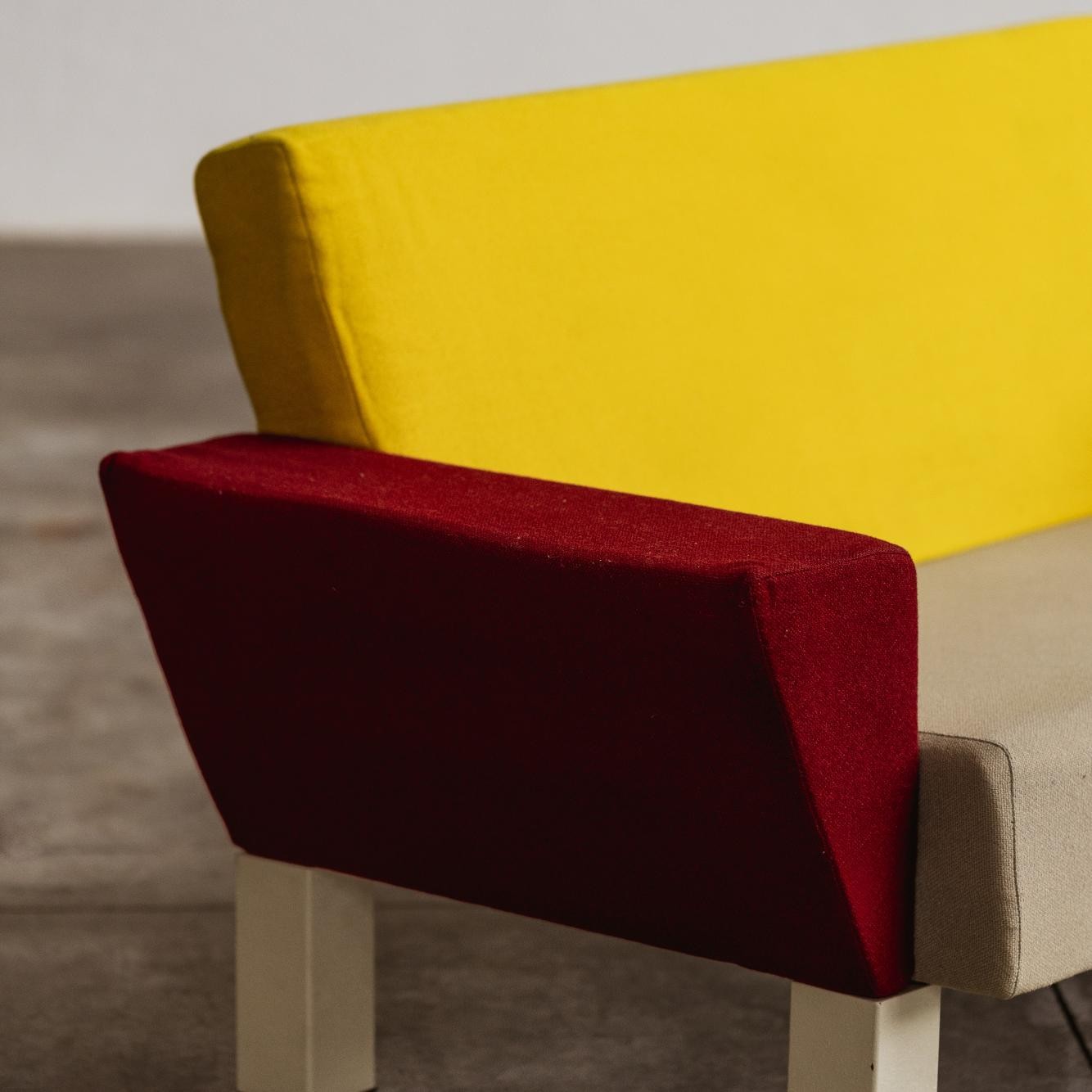 Ettore Sottsass “Westside” Sofa for Knoll International, 1982, 1980s