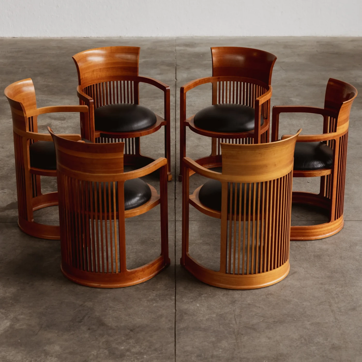 Frank Lloyd Wright "Barrel" Chairs for Cassina, 1937, Set of 6, 1937