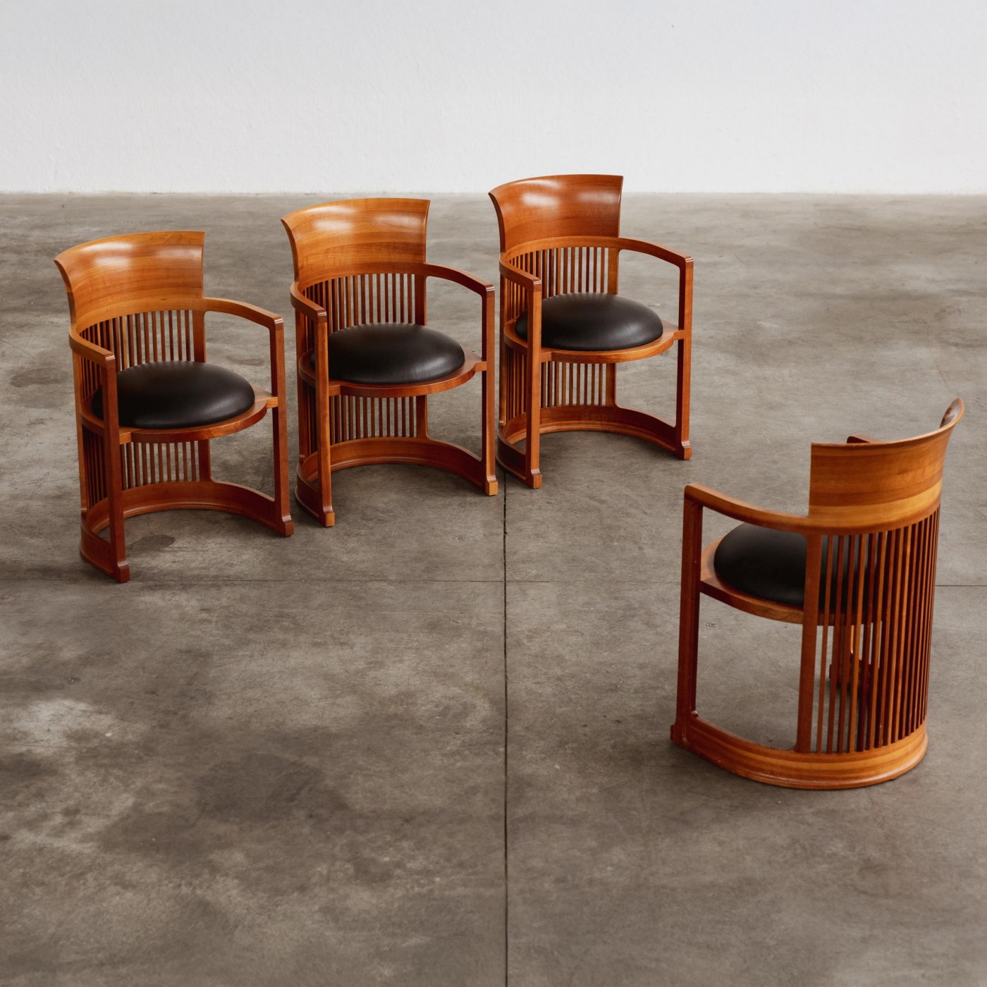 Frank Lloyd Wright "Barrel" Chairs for Cassina, 1937, Set of 4, 1937