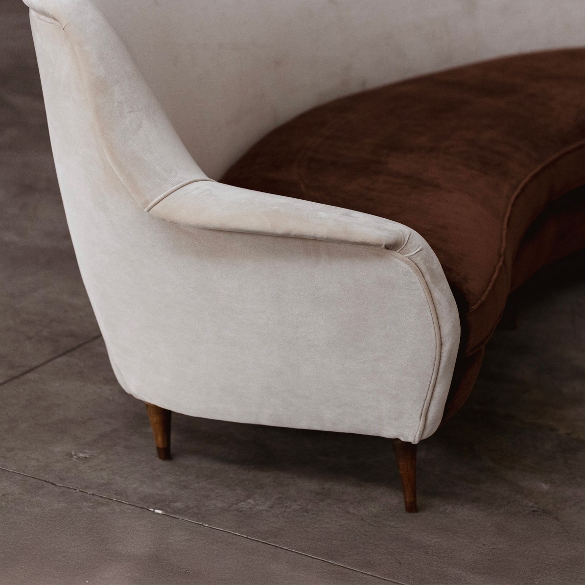 Gio Ponti Curved Sofa for Casa e Giardino, Velvet, 1956, 1956