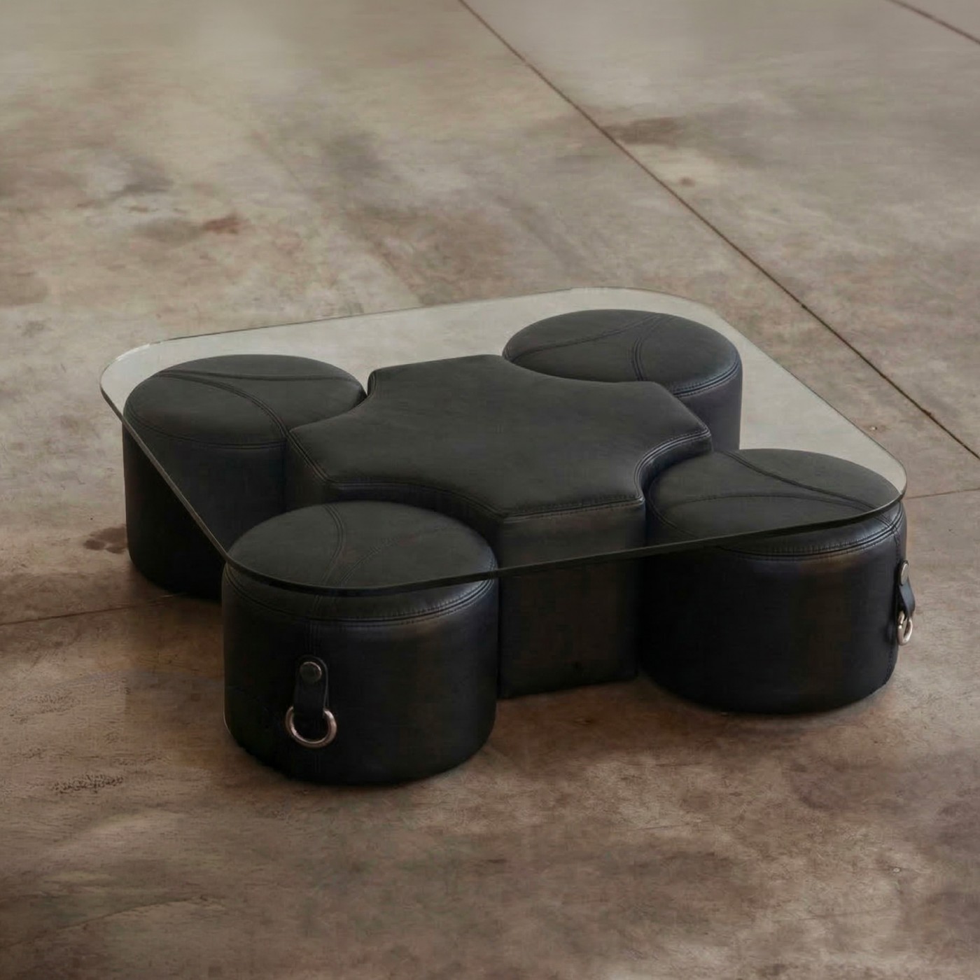 Guido Faleschini Coffee Table for Mariani, black leather, 1970s, 1970s
