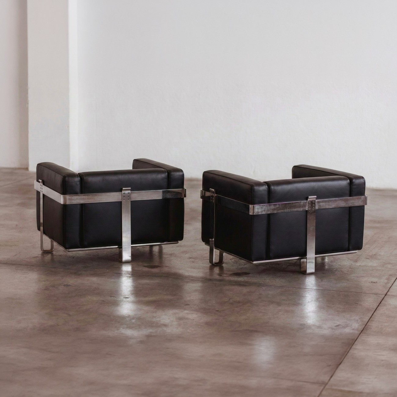 Kazuhide Takahama Armchairs for Simon Gavina, Black Leather, 1965, 1965
