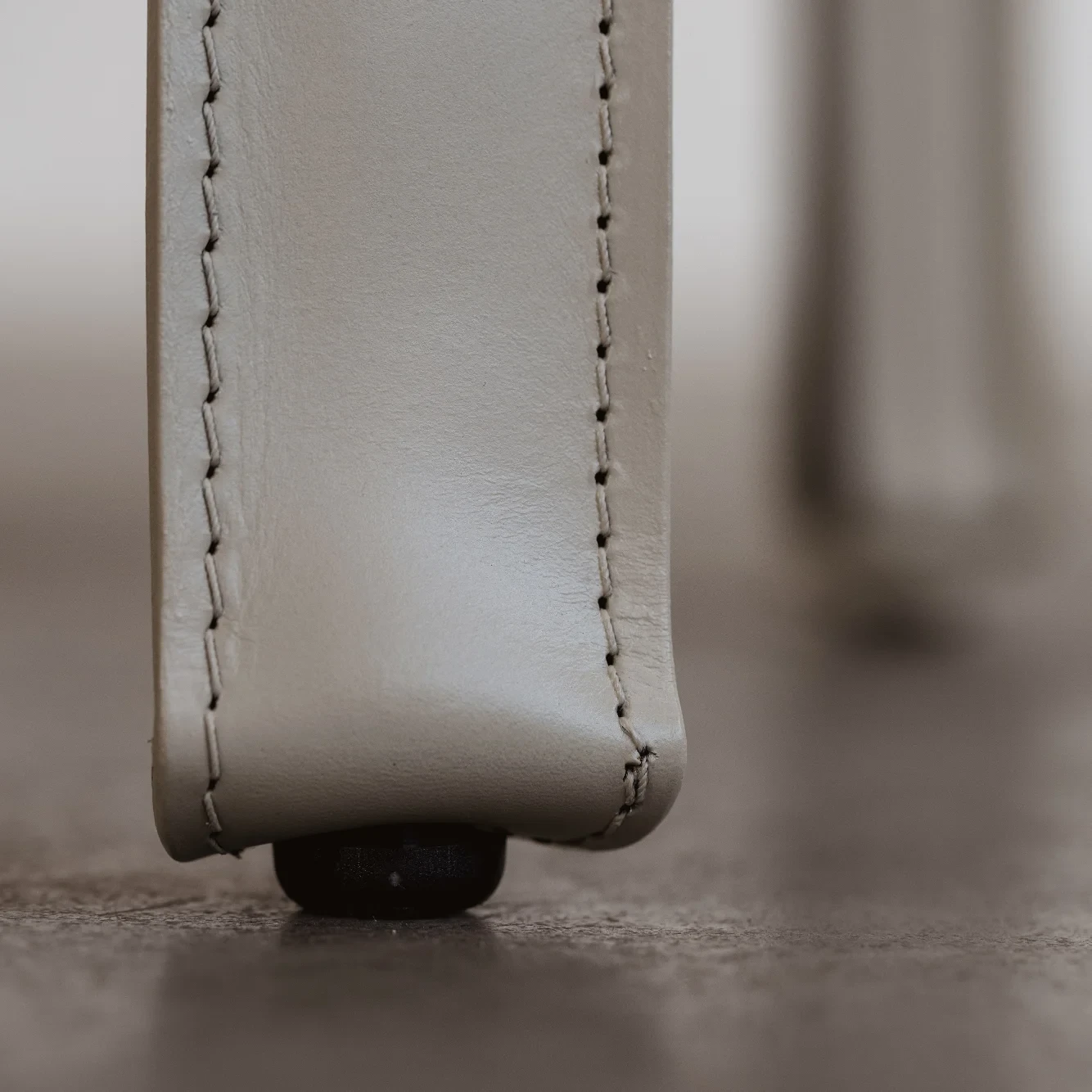 Mario Bellini “CAB 413” Chairs for Cassina, Ivory Leather, 1977, Set of 4, 1977