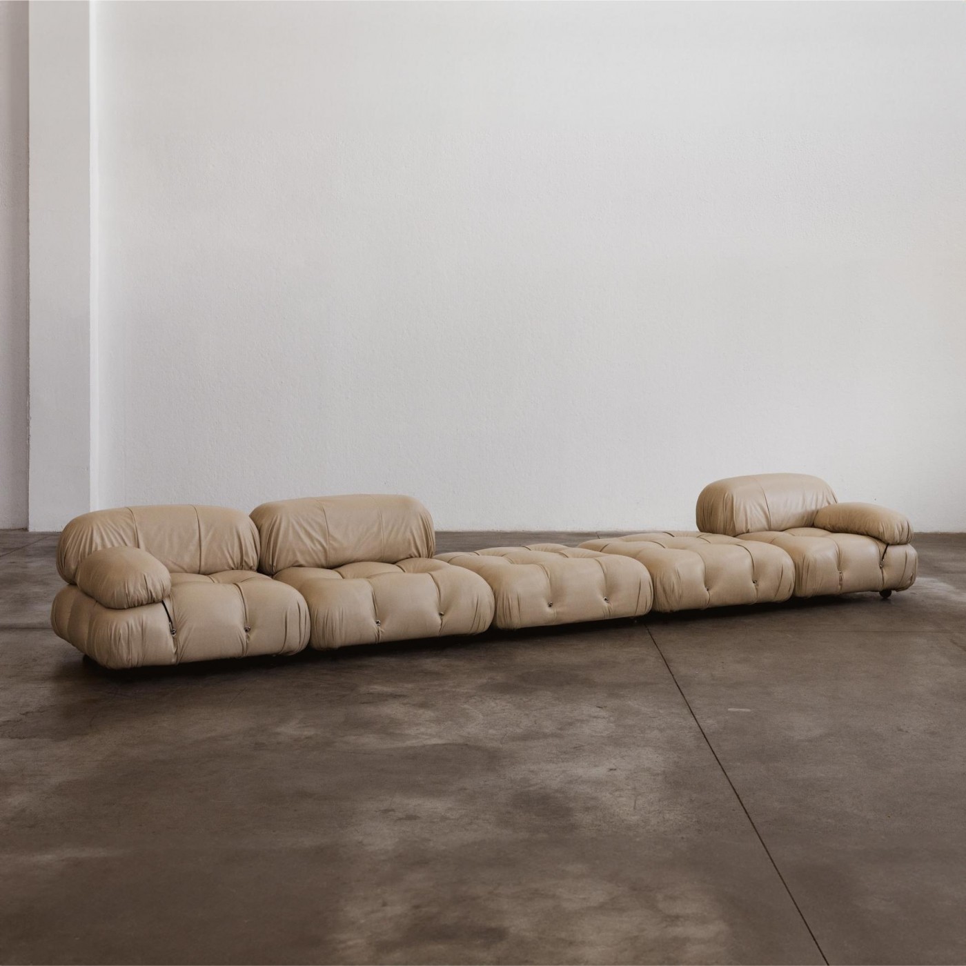 Mario Bellini "Camaleonda" Modular Sofa for B&B Italia, Sand beige Leather, 1970, Set of 5, 1970