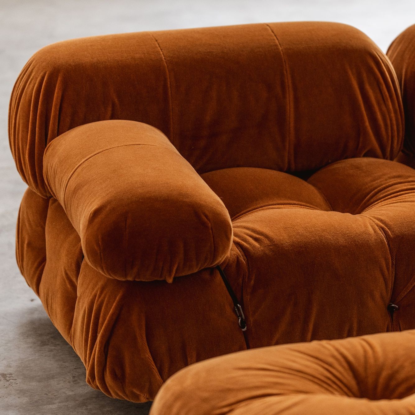 Mario Bellini "Camaleonda" Sofa for B&B Italia, Rust Brown Velvet, 1970, Set of 8, 1970