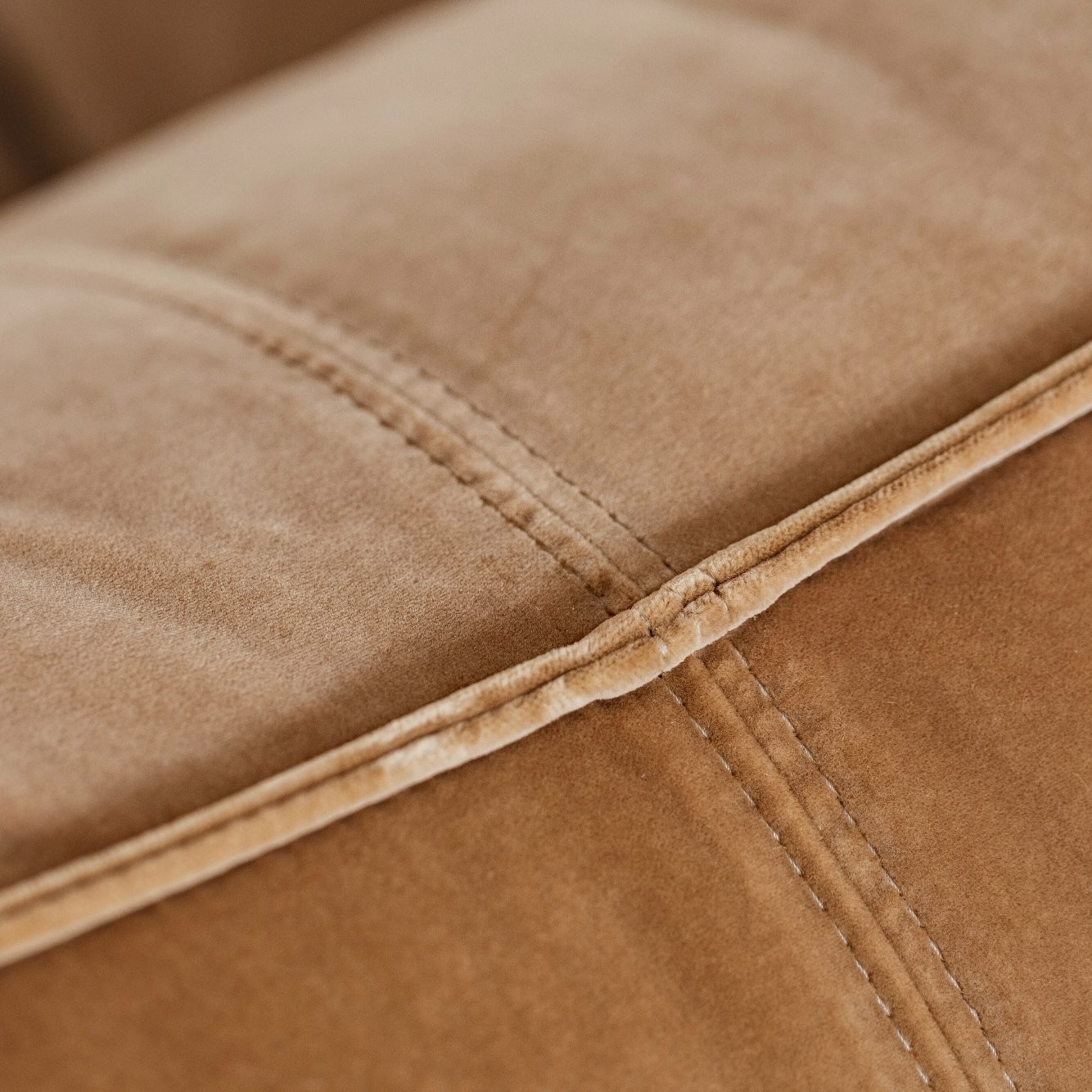 Mario Bellini “Le Bambole” modular sofa for B&B Italia, camel velvet, 1971, set of 3, 1971