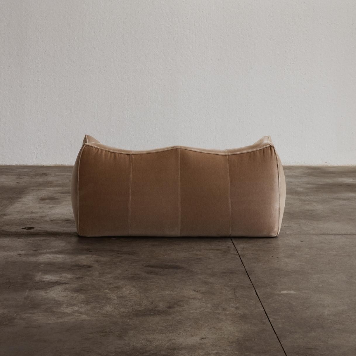 Mario Bellini "Le Bambole" Sofa for B&B Italia, mohair velvet, 1971, 1971