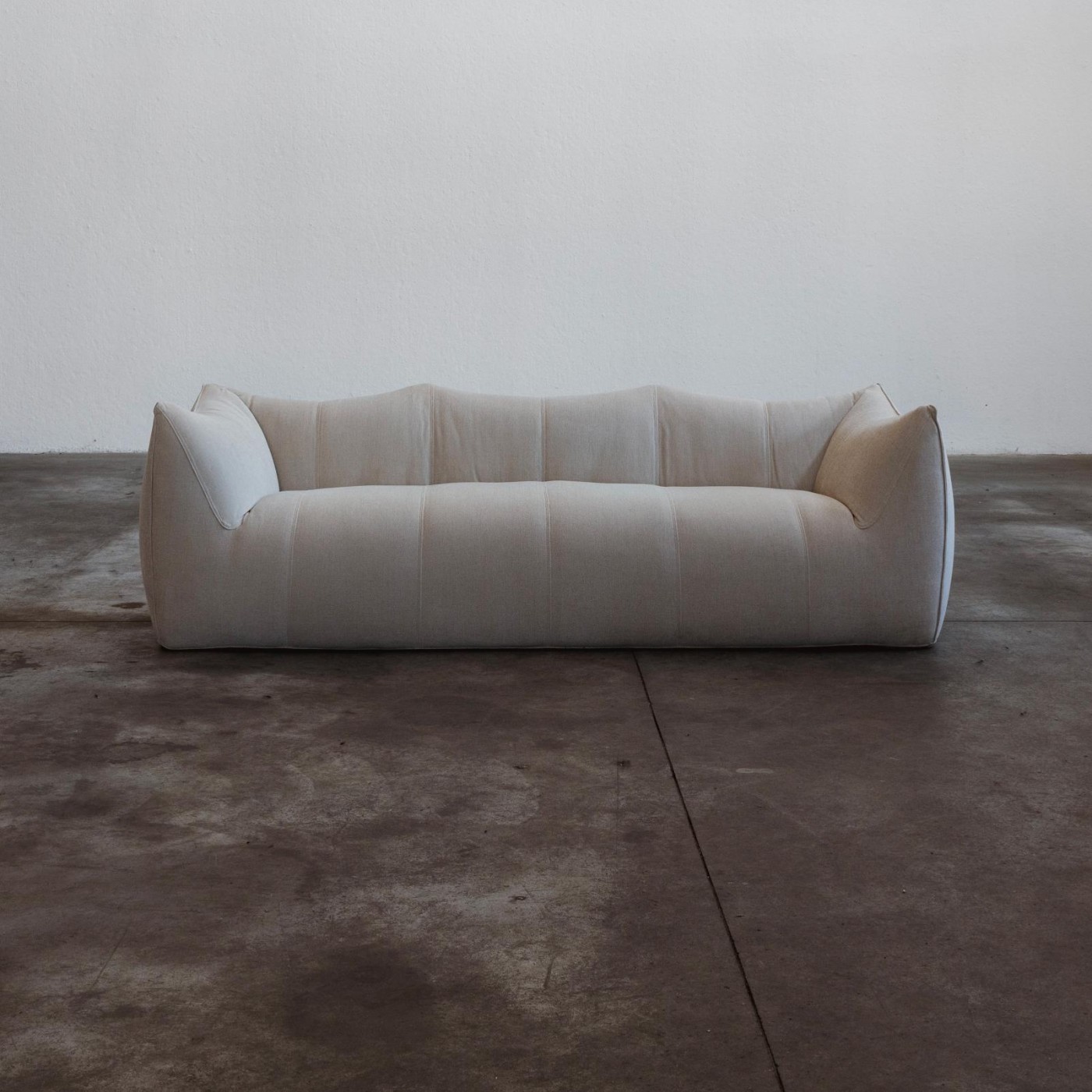 Mario Bellini "Le Bambole" Sofa for B&B Italia, ivory chenille, 1971, 1971