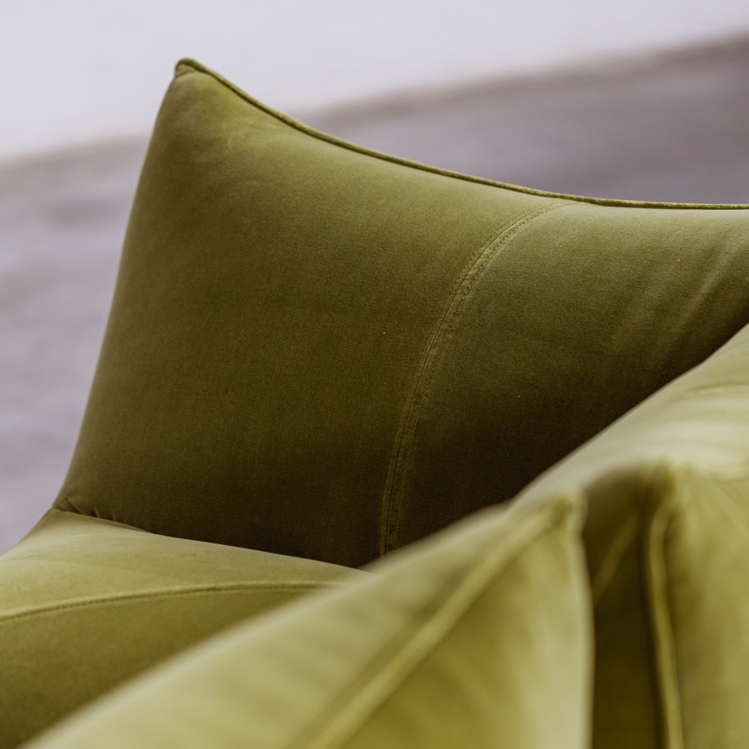 Mario Bellini “Le Bambole” Modular Sofa for B&B Italia, Green Velvet, 1971, Set of 5, 1971