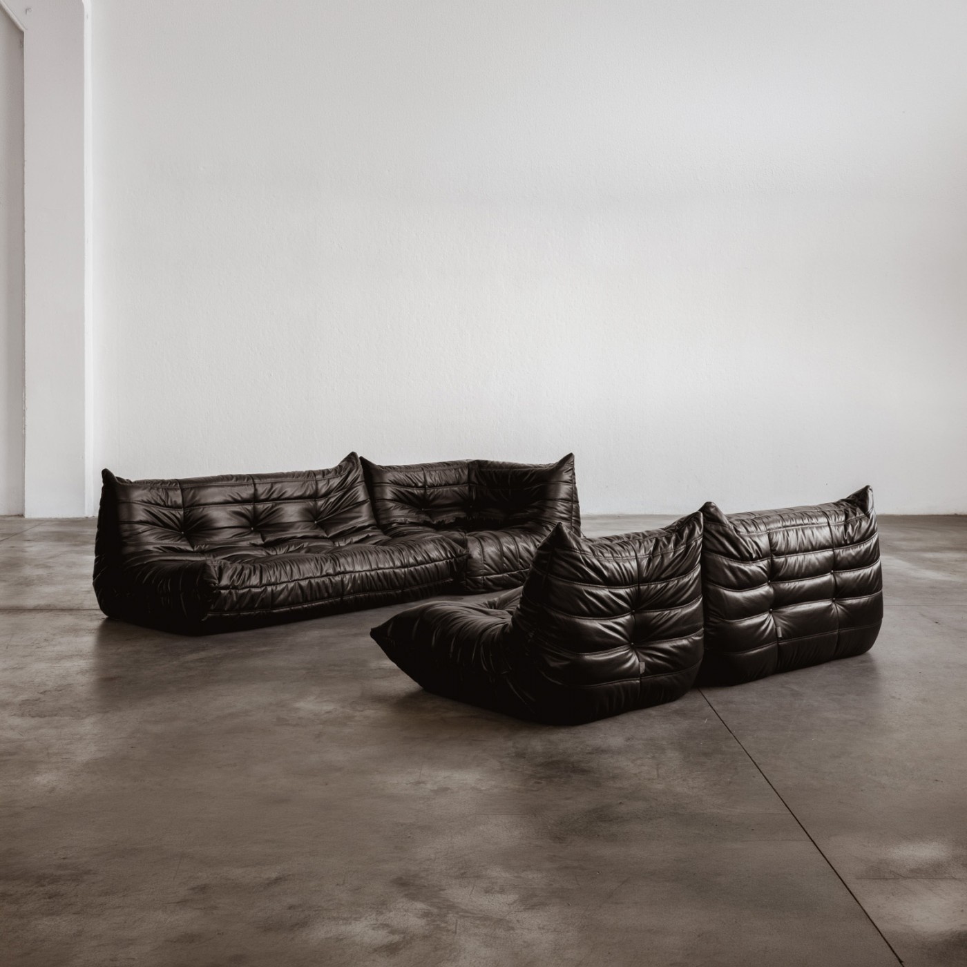 Michel Ducaroy “Togo” Modular Sofa for Ligne Roset, Black Leather, 1973, Set of 4, 1973
