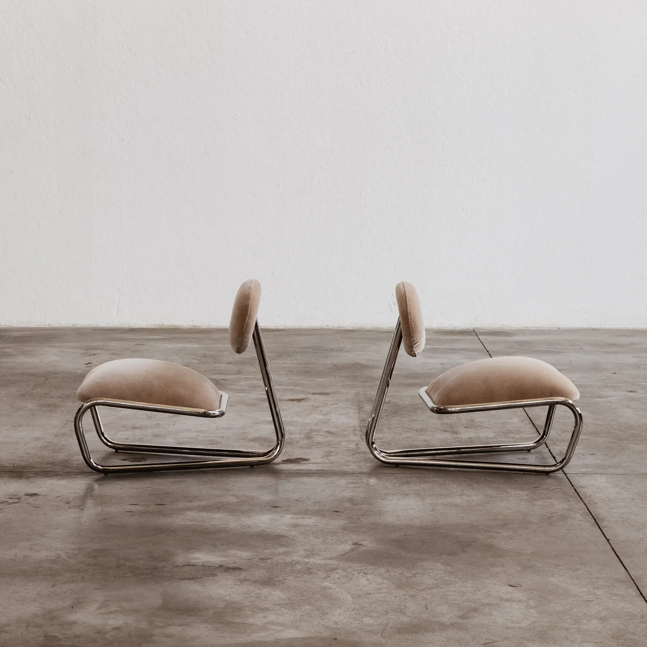 Modernist Lounge Chairs, Camel Velvet, 1970, Set of 2, 1970