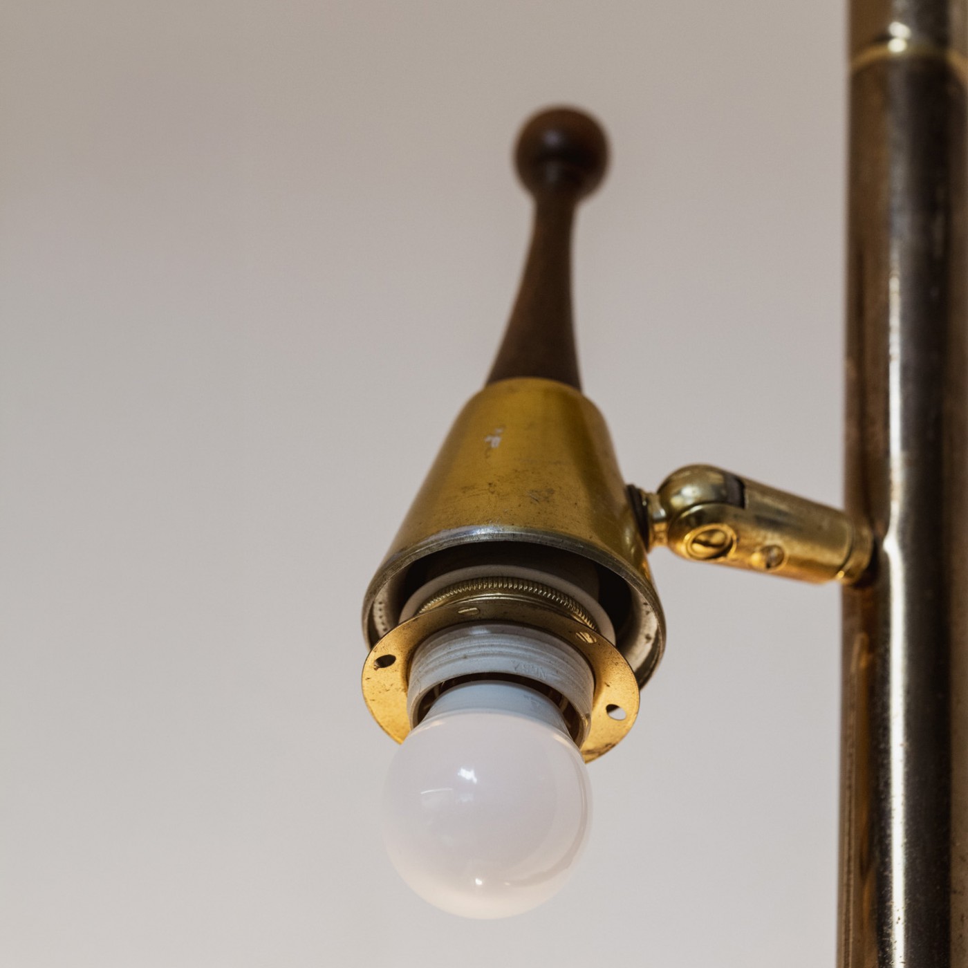 Oscar Torlasco Tension Pole Lamp for Lumi, 1970s, 1970s