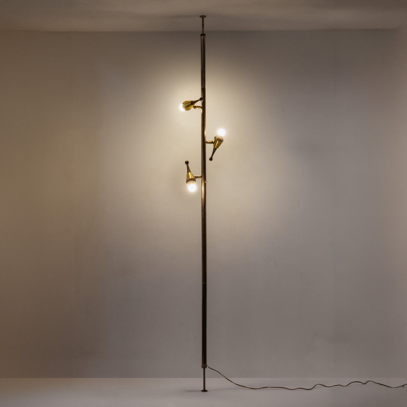 Oscar Torlasco Tension Pole Lamp for Lumi, 1970s, 1970s
