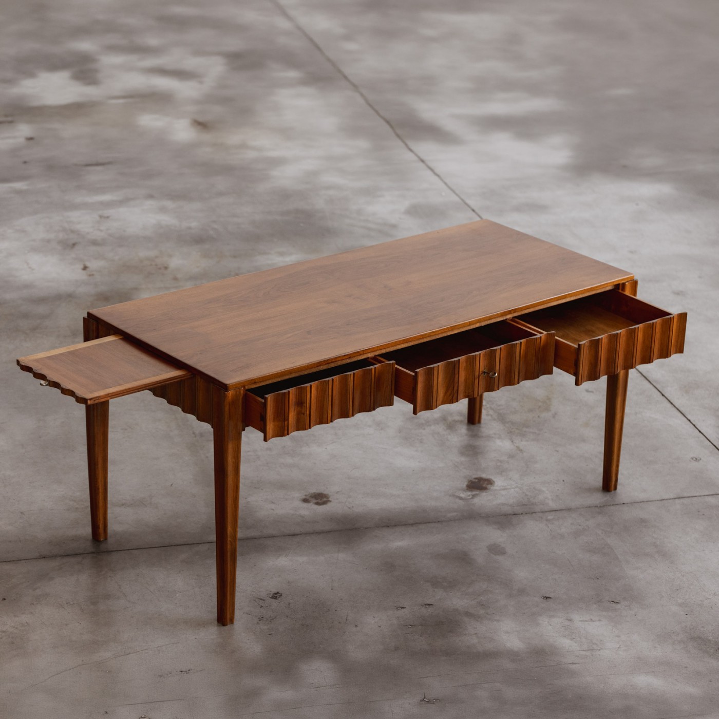 Paolo Buffa Fluted Desk with Hidden Drawers, Italy, 1940s, 1940s
