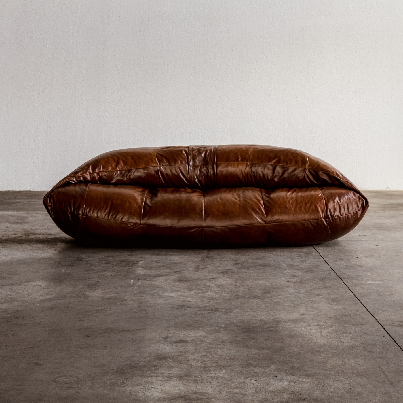Raphael Raffel “Croissant” Sofa, 1970, 1970s